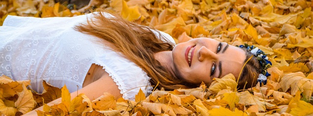 Face yoga je prirodzená cesta, ako zjemniť vrásky pod očami aj vrásky na čele